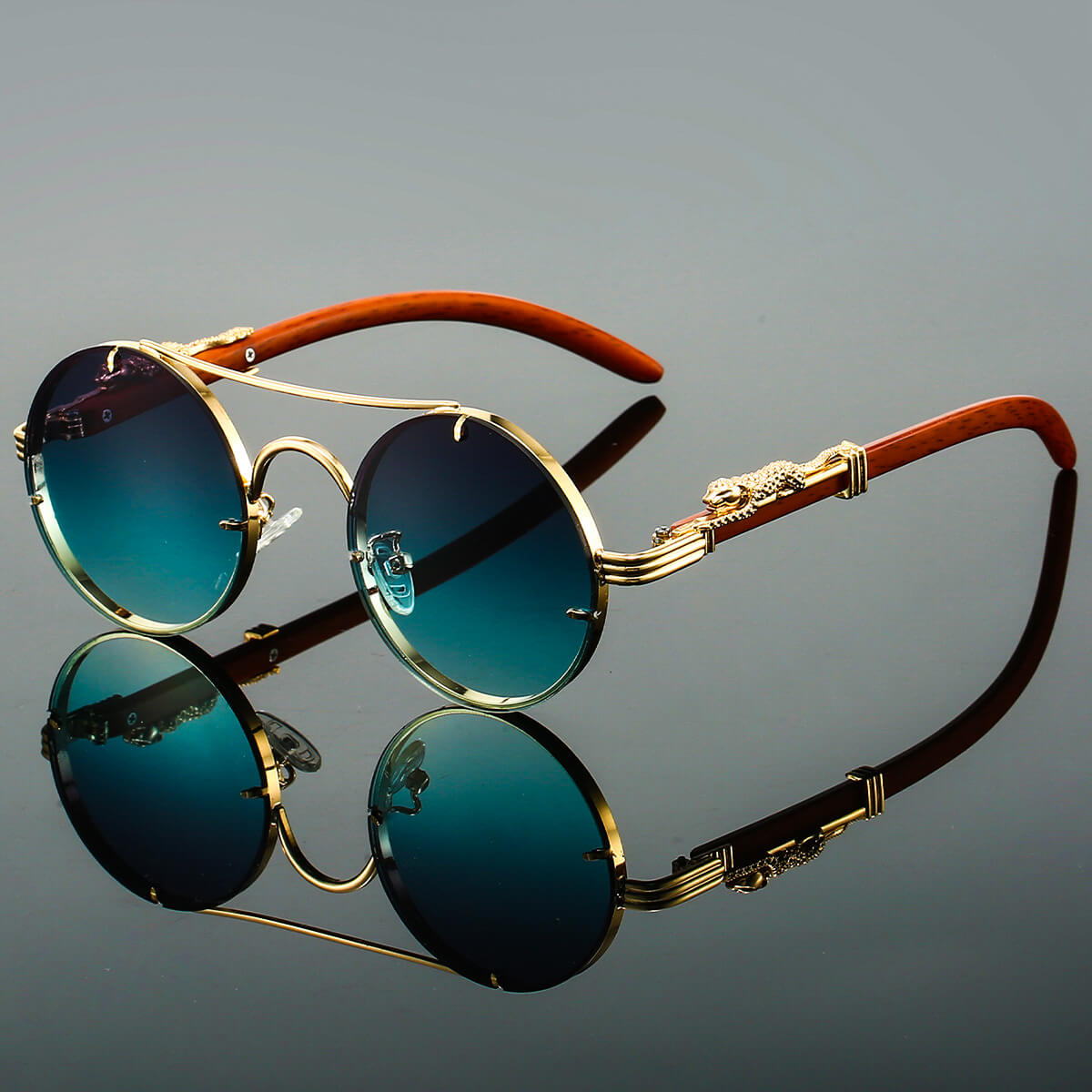 Panthera™ – Djärv Retrostil
