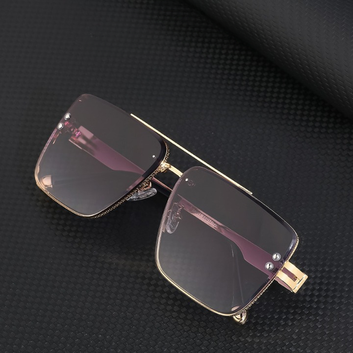 Solaire™ – Retroglamour
