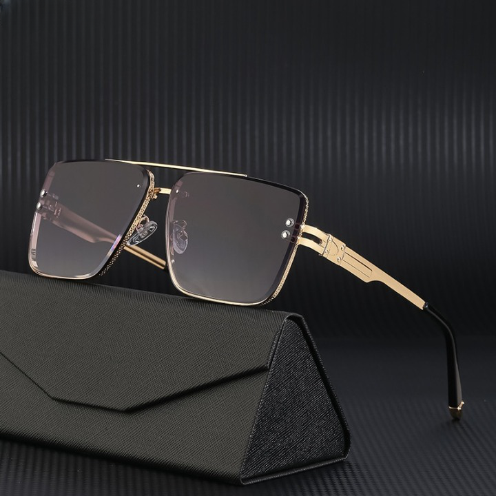 Solaire™ – Retroglamour