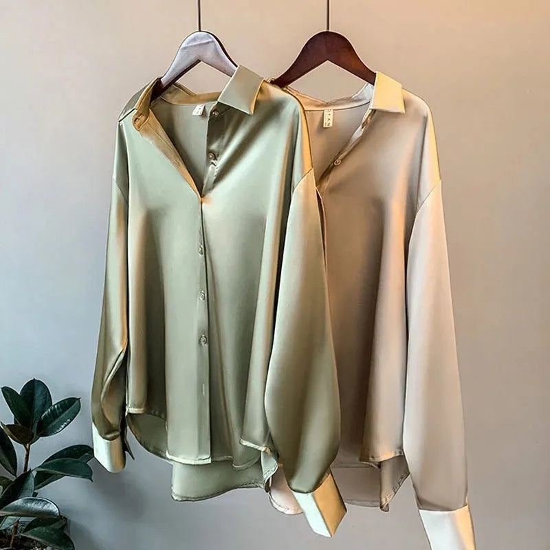 Vanessa™ | Satinblus för en Sofistikerad Look